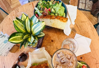 harken cafe