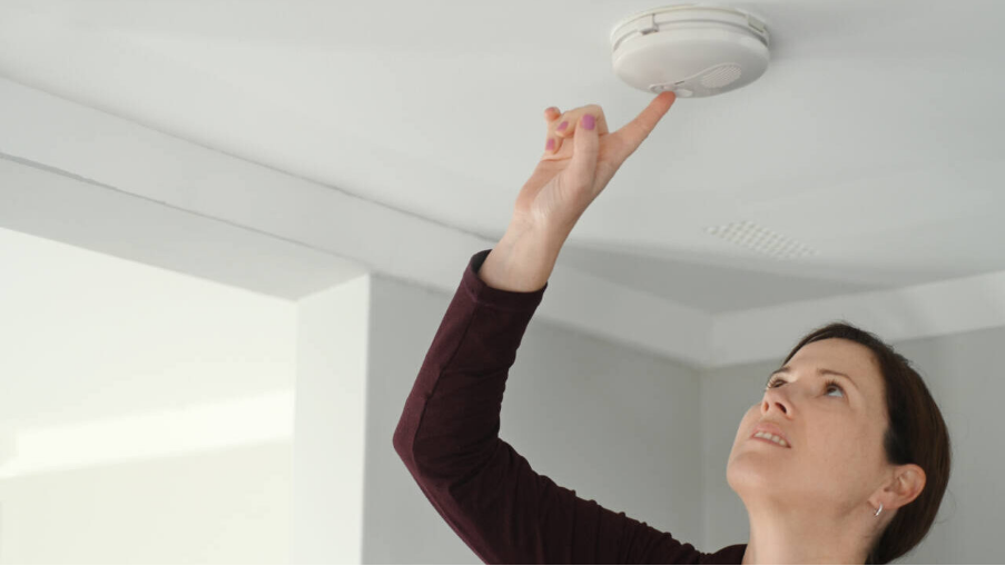 smoke alarm beeping